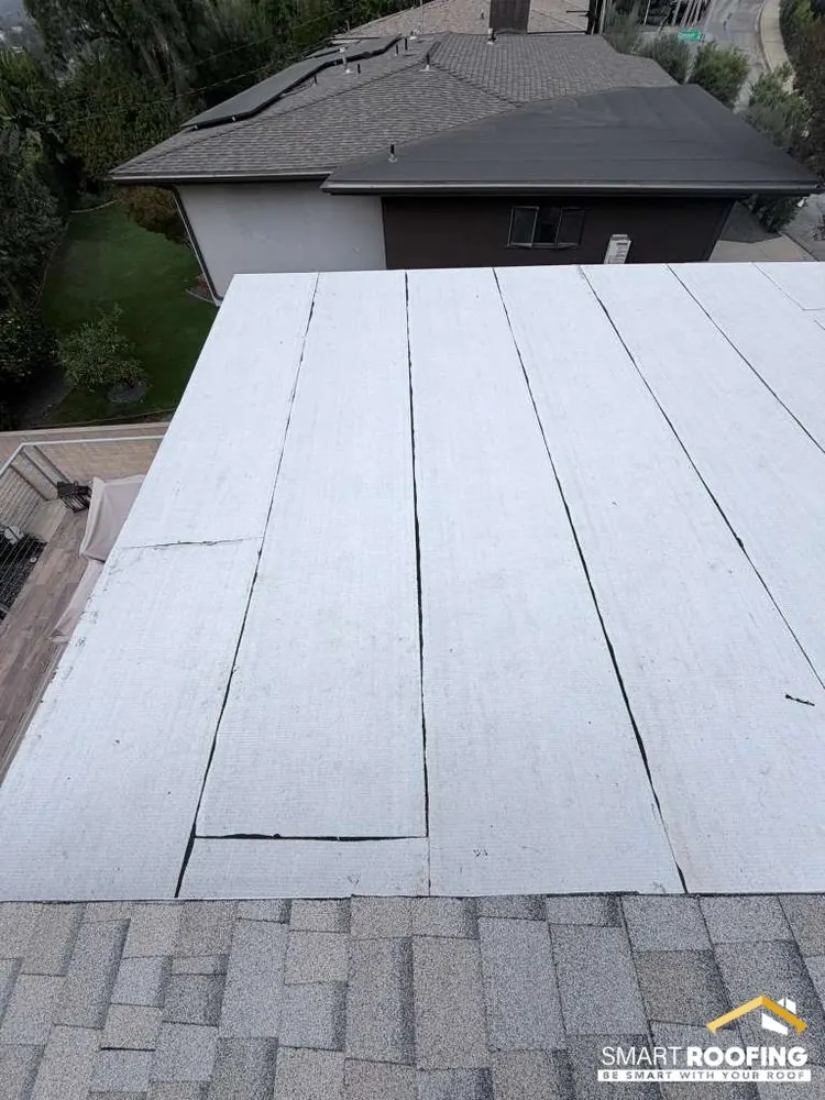 Smart Roofing project - Flat Roof Installation - Large Building, 25-Photo Detailed Project in Los Angeles