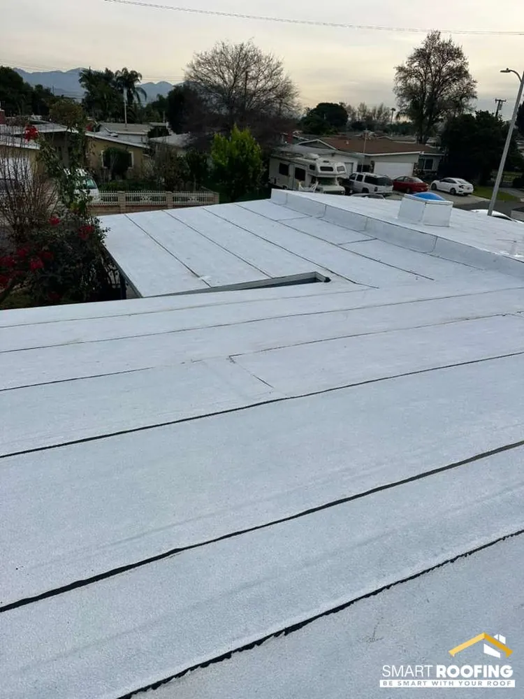 Smart Roofing project - Flat Roof Installation - Large Building, 25-Photo Detailed Project in Los Angeles